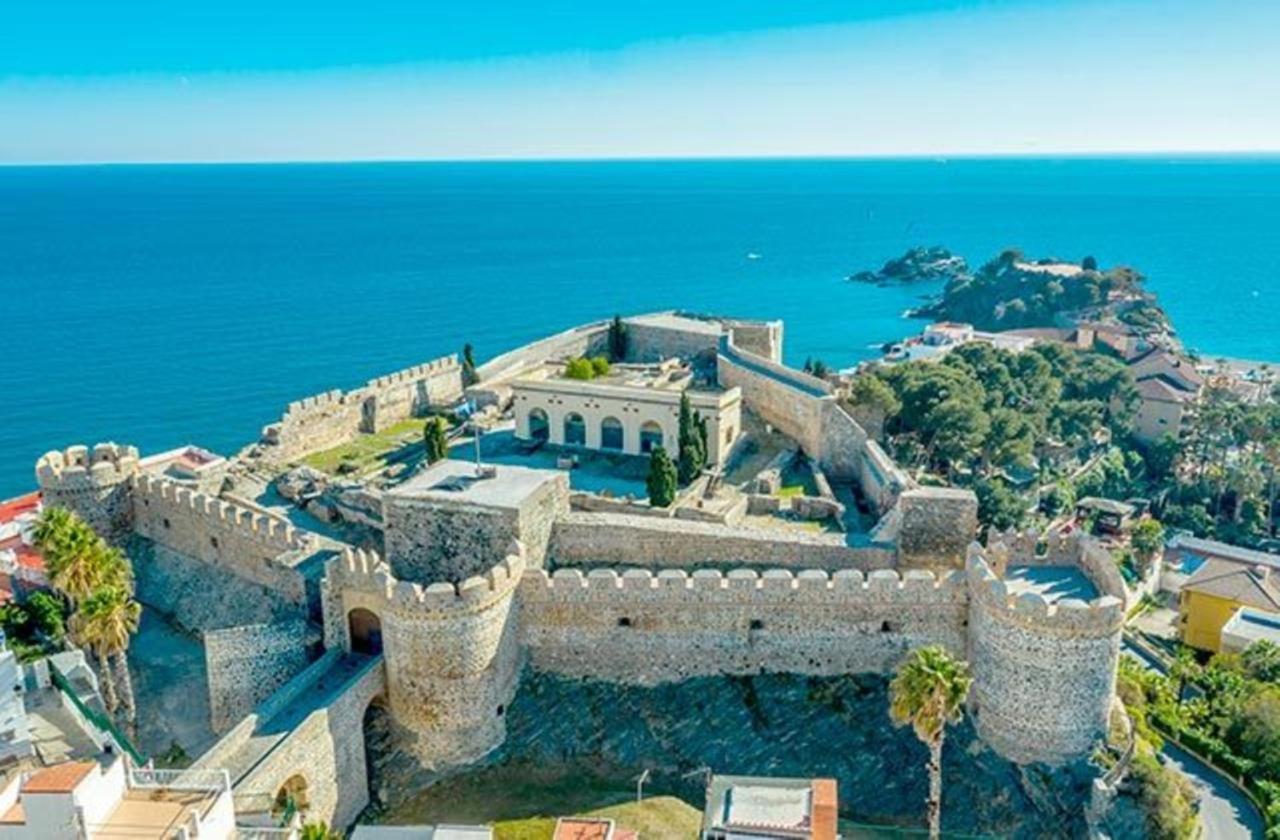 Вилла Minicasa En Pleno Casco Antiguo Альмуньекар Экстерьер фото